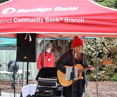 Celebrations abound at the Oak Street Arts Happening